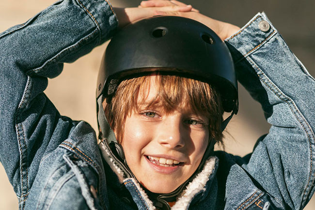 Construind Viitorul Educației: Beneficiile Reale ale Parteneriatelor Dintre ONG-uri și Școli