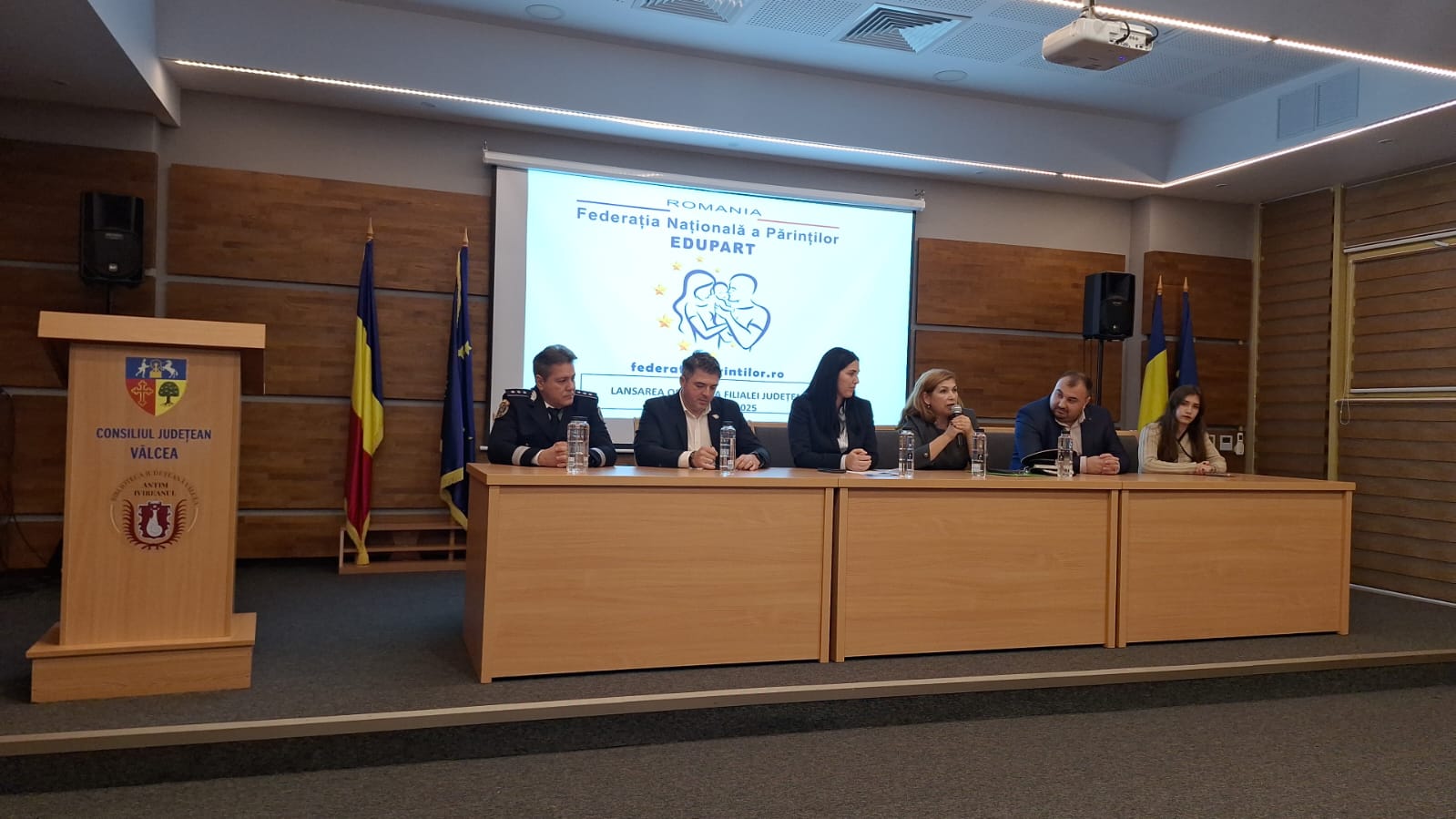 Ședință de lucru în cadrul Filialei Județene Vâlcea a Federației Naționale a Părinților – Edupart